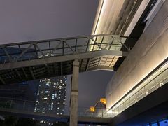 -艺仓美术馆