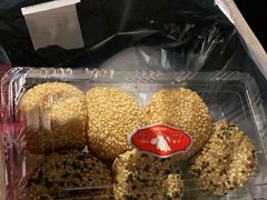 -白玉兰食品甜凤店(合生汇店)