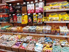 零售区-来伊份(前进西路万象汇店)