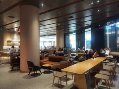 -星巴克臻选(上海合生汇1F店)