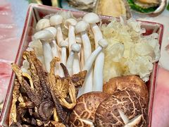 -得意咚瓜·顺德鱼生·冬瓜火锅(深圳首店)