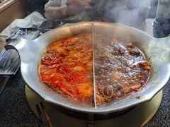 -湊湊火锅·茶憩(南京东路悦荟店)