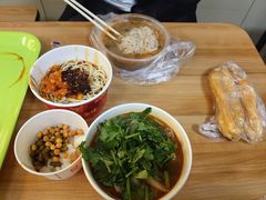 -江三王记牛杂馆(总店)