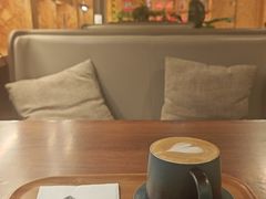 -新华里咖啡书吧(新华书店小寨店)