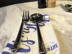 -The open life(万象城店)