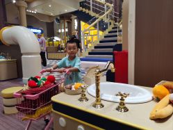 -MELAND CLUB亲子乐园·派对·餐厅(北京芳圆里ID MALL店)