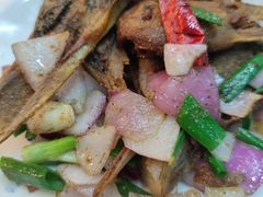 -老鄞江清水龙虾•赵赵家(江北店)