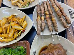 -亮亮面馆(经六路店)