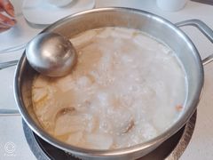 -煲王粤菜餐厅(中侨中心店)