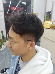 -茶发Salon·烫发染发理发