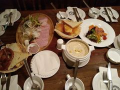 -宝莱纳啤酒花园餐厅PAULANER BRAUHAUS Nanjing(广州路店)