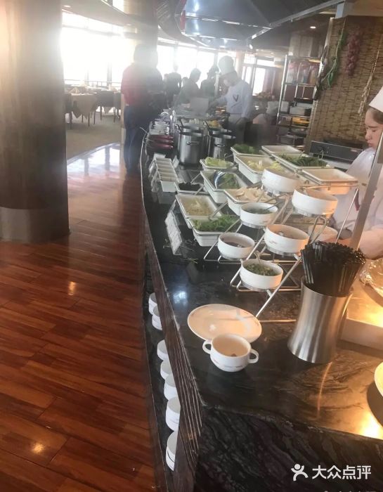 汇泉王朝大饭店-旋转餐厅(南海路店)图片