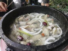 -墨脱石锅椰子鸡•海鲜糟粕醋(榆亚路店)
