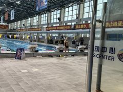 -奥冠体育华师附中恒温游泳馆