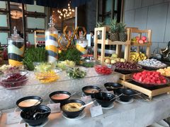 沙拉-万达文华酒店·48F云端窗景美食汇自助餐厅