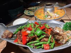 泰式招牌鲈鱼-萨芭蒂高空花园餐酒吧