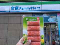 -全家便利店(东直门店)