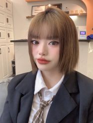 -V8潮牌·接发烫染连锁