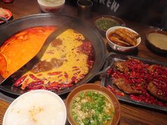 -萍姐火锅·公路夜市(武汉首店)