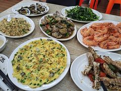 -红月湾海鲜饭店•沙滩海景(双月湾店)