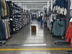 -迪卡侬(袁家岗店)