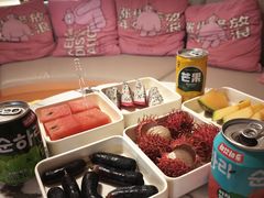 -涨巢·潮玩水疗局