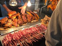 -艾力江和田馕坑烤肉店