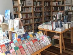-猫的天空之城概念书店(苏州平江店)