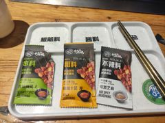 -延边河坝烧烤串城(车公庙店)