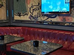 -范特西FANTASY量贩式KTV(民主广场店)