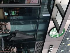 -星巴克(真如星光耀广场店)