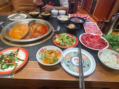 -沸炉重庆老火锅(军事博物馆店)