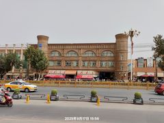 -艾提尕尔清真寺