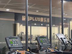 -黑白健身·私教·拳击·普拉提(体汇+红馆店)