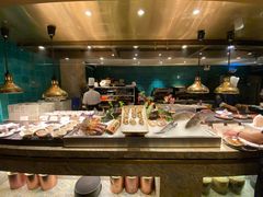 -半岛翡丽海鲜自助餐厅(观风亭店)