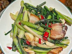 -霄汉牛三鲜湖北砂锅菜(万松园2店)