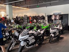 -川崎北京风火轮店