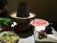 羊家胡同(龙汇路店)-羊家胡同·龙虾烧烤火锅(龙汇路店)