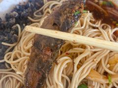 -特色东香泥鳅面螺丝面(金马小区店)