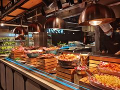 自助取餐区-V-ONE西雅图海鲜自助餐厅(仓山万达广场店)