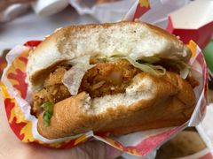 香辣炸鸡腿汉堡-麦当劳(宝山大厦店)