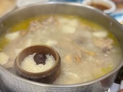 -朴小妹人参鸡汤火锅(长白山万达店)
