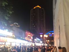 -八一好吃街·高品美食广场