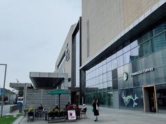 -上海世纪汇广场