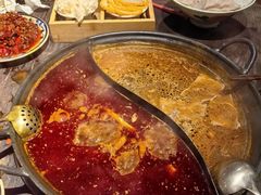 -旧街市鲜货老火锅(大光路店)