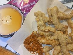 -土货重庆火锅(罗斯福广场店)