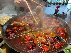 -白乐天毛肚火锅馆(南滨路店)