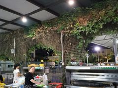 -蚝哥花姐湛江烤生蚝(美丽湾市场店)