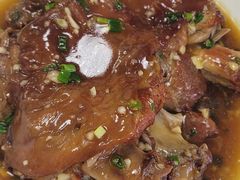 红烧全肘-芳芳餐厅(白沙路店)