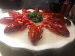 -沪小胖小龙虾(淮海中路旗舰店)
